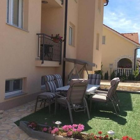 Apartments Lipovica Sukošan Eksteriør billede
